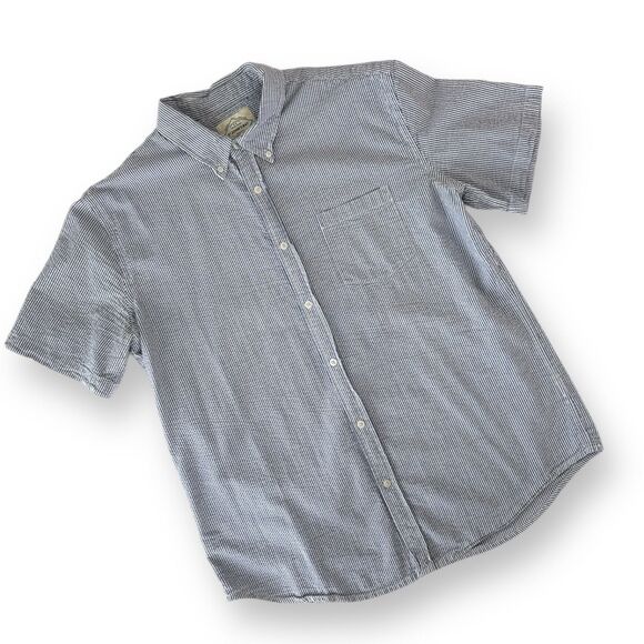 St. John's Bay Seersucker Short Sleeve‎ Men's Button Down Shirt Sz XL EUC - Picture 2 of 5
